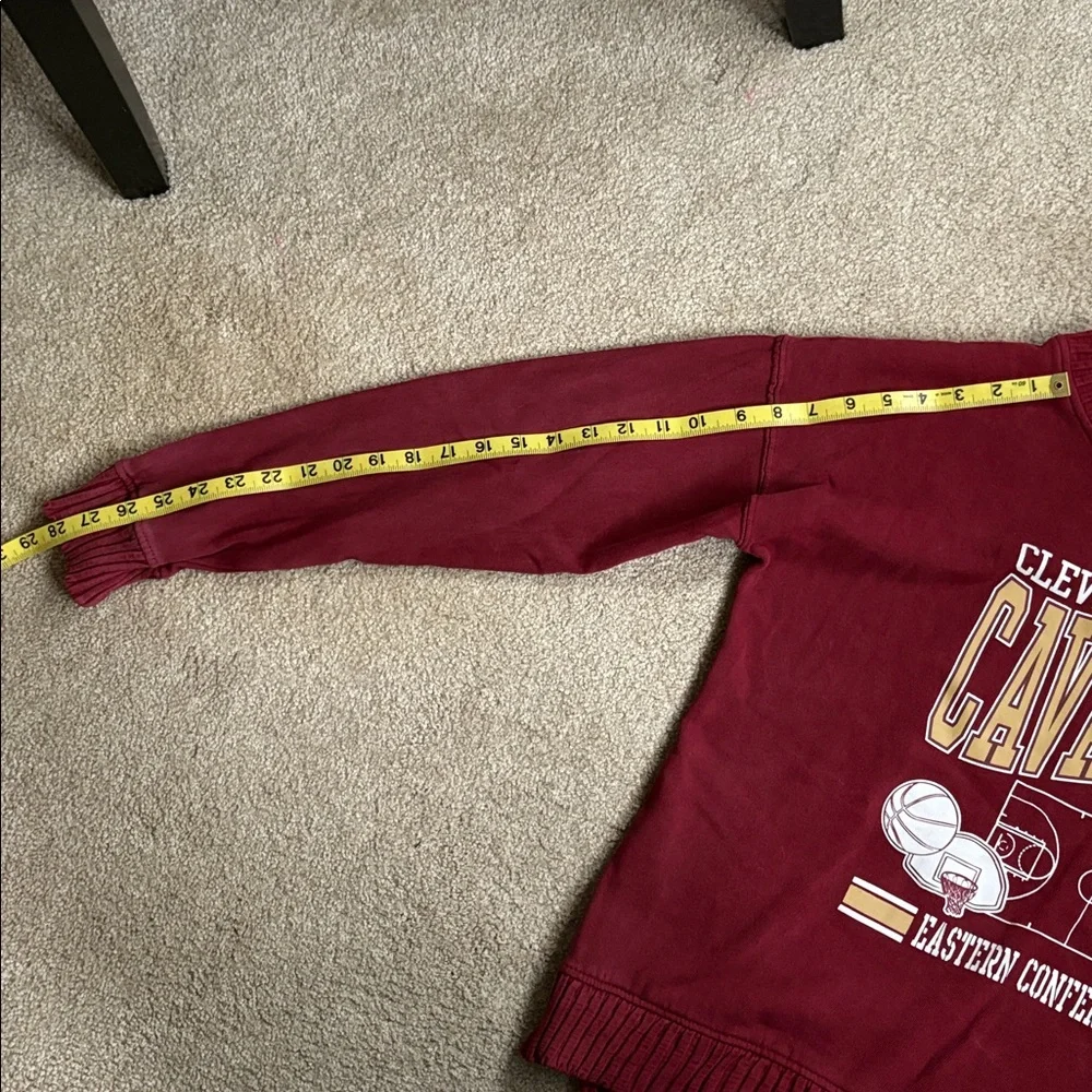 NBA Cleveland Caveliers Burgundy Crewneck Sweatshirt